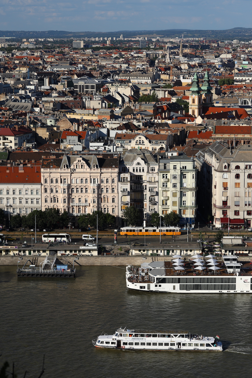 ポーランド・ウッチの路面電車(デュワグカー)を撮り鉄