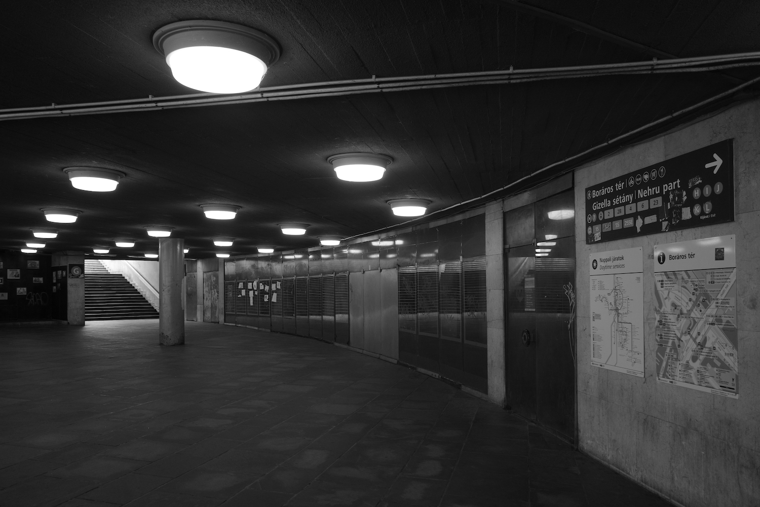 ポーランド・ウッチの路面電車(デュワグカー)を撮り鉄