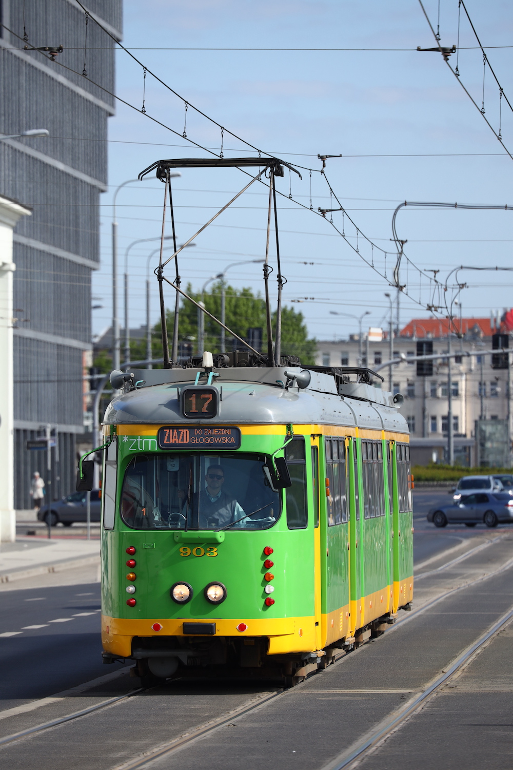 ポーランド・ポズナンの路面電車(デュワグカー)を撮り鉄